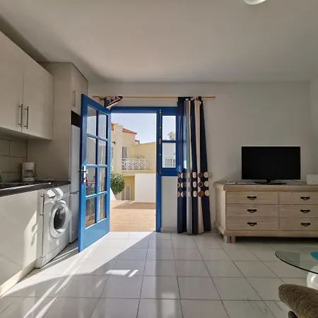 Los Brezos Apartment *