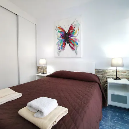 Los Brezos Apartment *